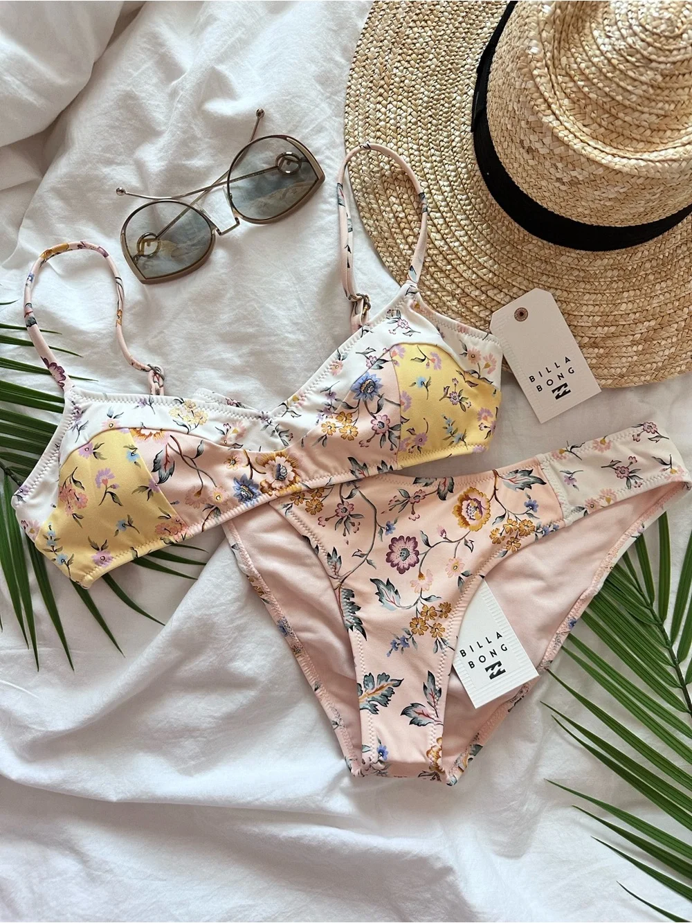 Billabong Floral This Gypsy Dainty Gigi Bralette Bikini Top | Bondi Bottom - Picture 3 of 16